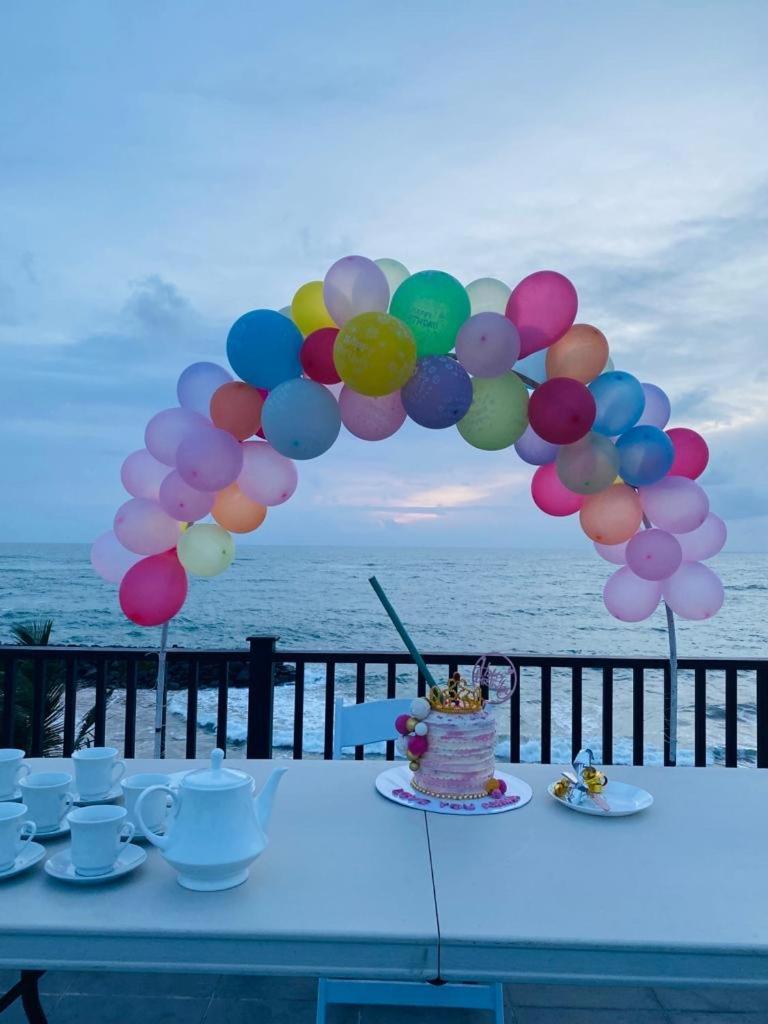 White Sand Villa - Beach Front Hikkaduwa Ngoại thất bức ảnh